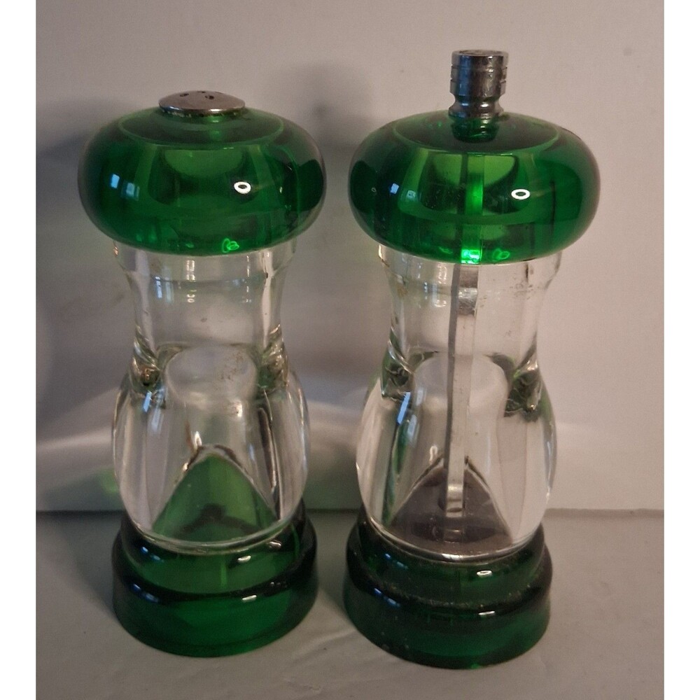 Vintage Olde Thompson Salt and Pepper 6 in Green Top and Bottom Lucite